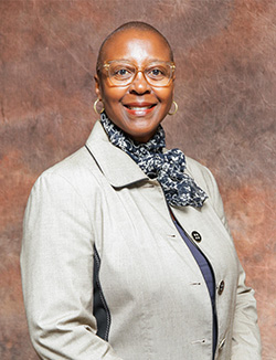 Mrs Farai Rose Mpofu Board Member