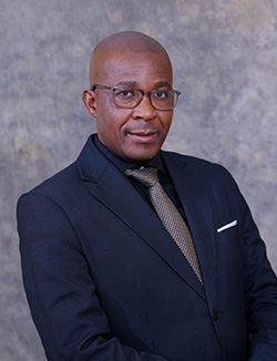 Mr Tapiwa Zimbveka CFO (Executive Director)